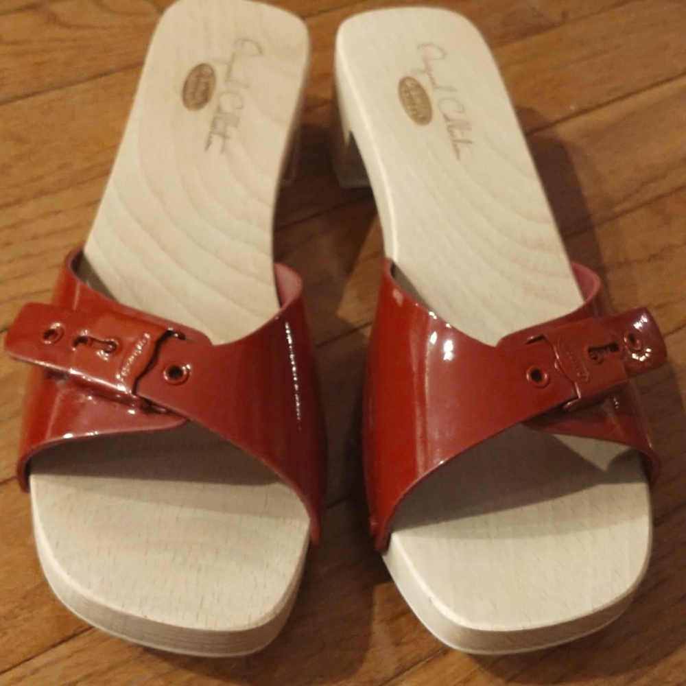 Dr. Scholl's patent leather clogs